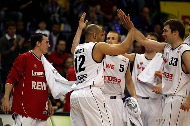 足球世界中 足球世界中