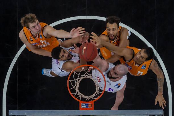 防守使得对 防守使得对